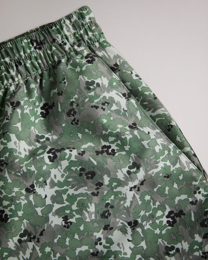 Ted Baker Kita zwemshort met camouflage bloemenprint khaki kleding Heren 6R02N1545